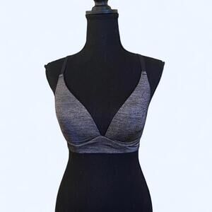 Adore Me Grey sports bra with adjustable straps Size 32D NWT